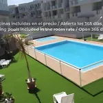Candy Pop - Ac, High Speed Internet ,desk With Natural Light, Pool And Two Terraces *