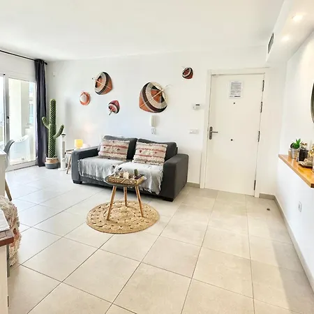 Candy Pop - Pool, 2 Terraces,desk And High Speed Internet Apartment *