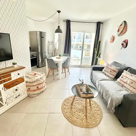 Candy Pop - Pool, 2 Terraces,desk And High Speed Internet Apartment Corralejo