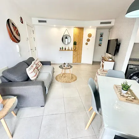 Candy Pop - Pool, 2 Terraces,desk And High Speed Internet Apartment *