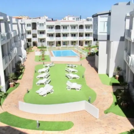 Apartment Candy Pop - Pool, 2 Terraces,desk And High Speed Internet
