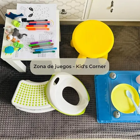 Apartman Candy Pop - Ac, High Speed Internet ,desk With Natural Light, Pool And Two Terraces *