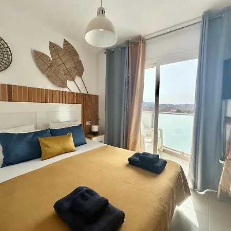 Candy Pop - Ac, High Speed Internet ,desk With Natural Light, Pool And Two Terraces *